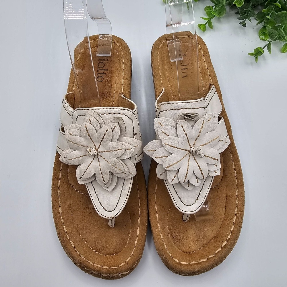 Rialto Cascade Sandals Women's 8M Beige Flower Wedge Thong Wedge Comfort